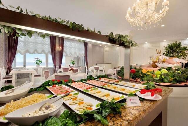 Отель Ramada Baku Hotel Баку-15