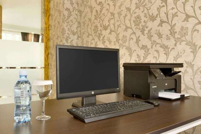 Отель Ramada Baku Hotel Баку-42