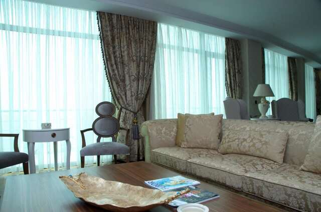Отель Ramada Baku Hotel Баку-50